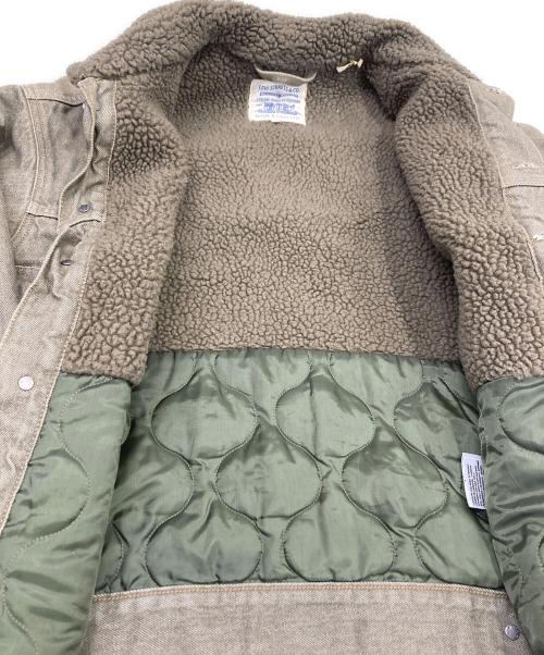 LEVI'S MADE&CRAFTED（リーバイスメイドクラフテッド）LEVI'S MADE&CRAFTED (リーバイスメイドクラフテッド) 中綿ランチジャケット カーキ サイズ:Mの古着・服飾アイテム
