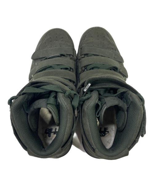 NIKE（ナイキ）NIKE (ナイキ) スニーカー カーキ サイズ:27.5cmの古着・服飾アイテム