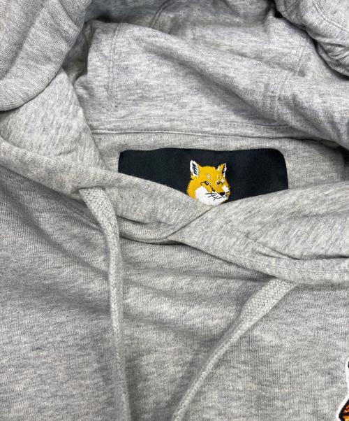 Barbour（バブアー）Barbour (バブアー) MAISON KITSUNE (メゾンキツネ) FOX HEAD HOODIE グレー サイズ:Sの古着・服飾アイテム