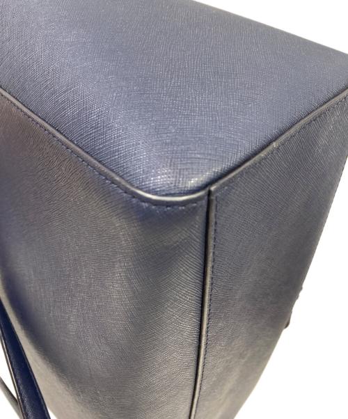 TORY BURCH（トリーバーチ）TORY BURCH (トリーバーチ) Robinson Tote ネイビーの古着・服飾アイテム