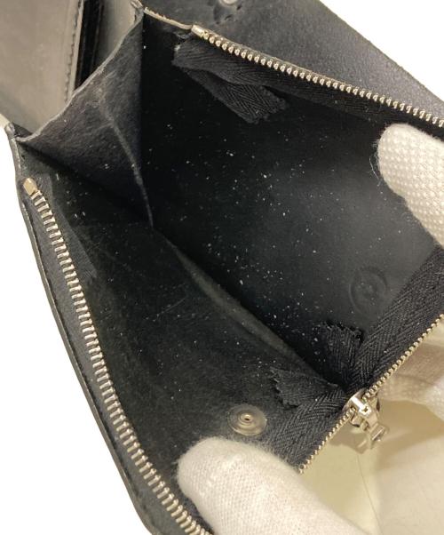 ISAMU KATAYAMA BACKLASH（イサムカタヤマ・バックラッシュ）ISAMU KATAYAMA BACKLASH (イサムカタヤマ・バックラッシュ) 二つ折り財布の古着・服飾アイテム