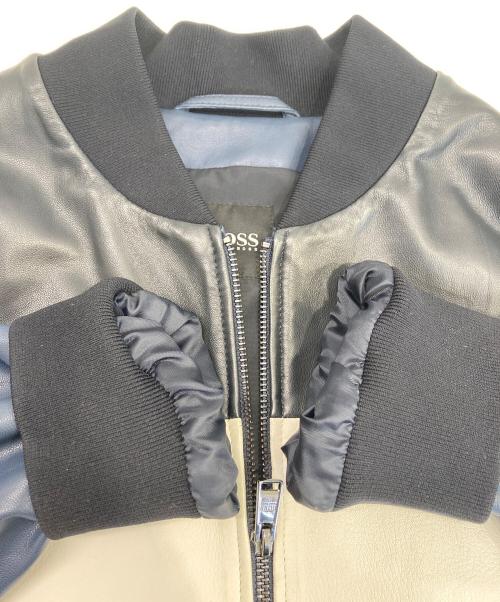 BOSS HUGO BOSS（ボス ヒューゴボス）BOSS HUGO BOSS (ボス ヒューゴボス) レザージャケット ブラック×ホワイト×ブルー サイズ:46の古着・服飾アイテム