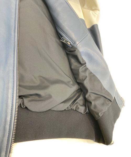 BOSS HUGO BOSS（ボス ヒューゴボス）BOSS HUGO BOSS (ボス ヒューゴボス) レザージャケット ブラック×ホワイト×ブルー サイズ:46の古着・服飾アイテム