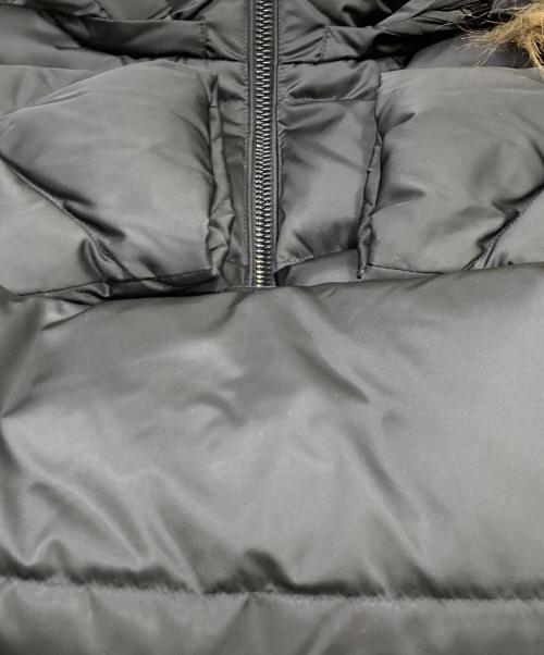 GUESS（ゲス）GUESS (ゲス) ダウンジャケット ブラック サイズ:XSの古着・服飾アイテム