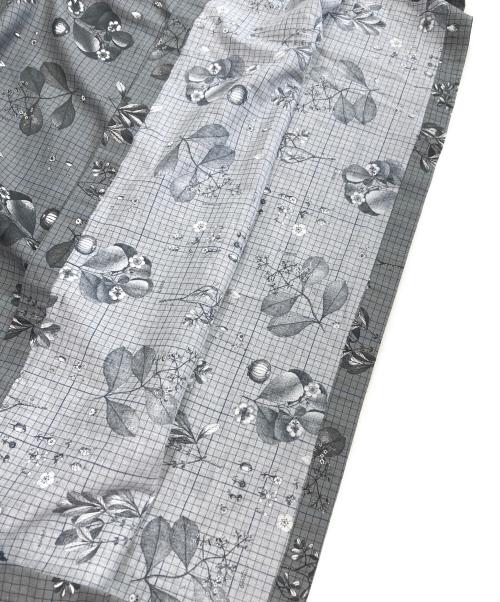 porter des boutons（ポルテデブトン）porter des boutons (ポルテデブトン) ブラウスワンピース グレー サイズ:無しの古着・服飾アイテム