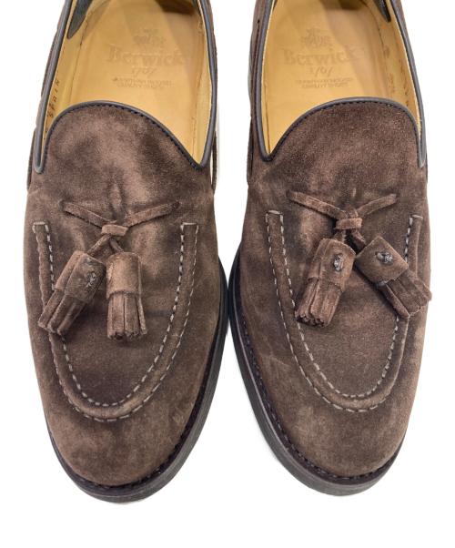 berwick（バーウィック）berwick (バーウィック) スウェードタッセルローファー ブラウン サイズ:5 1/2の古着・服飾アイテム