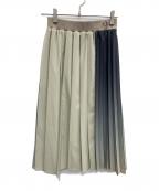 FRED PERRYフレッドペリー）の古着「グラデーション カラー パネル スカート」｜ベージュ