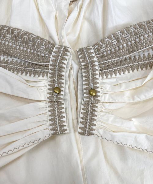 eternitedesoi-e（エテルニテドゥソワ）eternitedesoi-e (エテルニテドゥソワ) 刺繍ワンピース アイボリー サイズ:1の古着・服飾アイテム