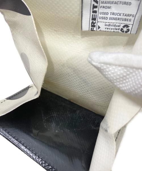 FREITAG（フライターグ）FREITAG (フライターグ) 財布 ホワイトの古着・服飾アイテム