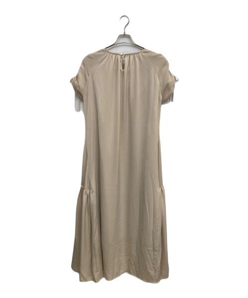 acka（エーシーケーエー）acka (エーシーケーエー) ワンピース ベージュ サイズ:2の古着・服飾アイテム