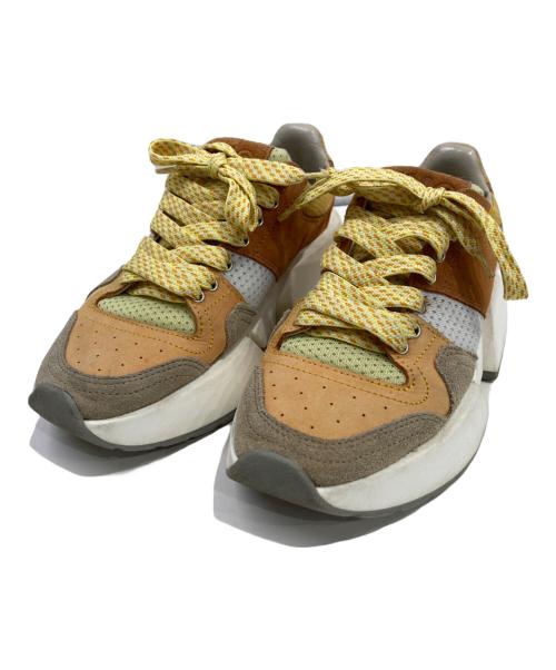 MM6 Maison Margiela（エムエムシックスメゾンマルジェラ）MM6 Maison Margiela (エムエムシックスメゾンマルジェラ) スニーカー イエロー×オレンジ サイズ:36の古着・服飾アイテム