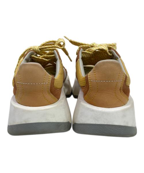 MM6 Maison Margiela（エムエムシックスメゾンマルジェラ）MM6 Maison Margiela (エムエムシックスメゾンマルジェラ) スニーカー イエロー×オレンジ サイズ:36の古着・服飾アイテム