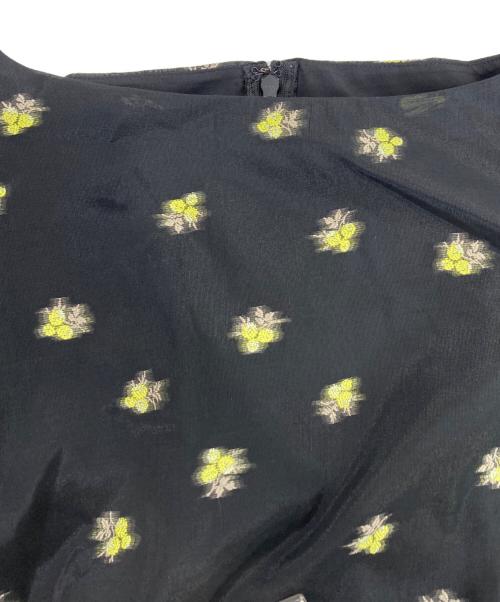 CELFORD（セルフォード）CELFORD (セルフォード) フラワージャガード裾フレアワンピース ブラック サイズ:38の古着・服飾アイテム