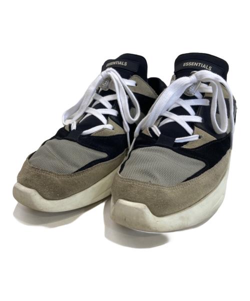 FOG ESSENTIALS（フィアオブゴッド エッセンシャル）FOG ESSENTIALS (フィアオブゴッド エッセンシャル) スニーカー ベージュ×ブラック サイズ:42の古着・服飾アイテム