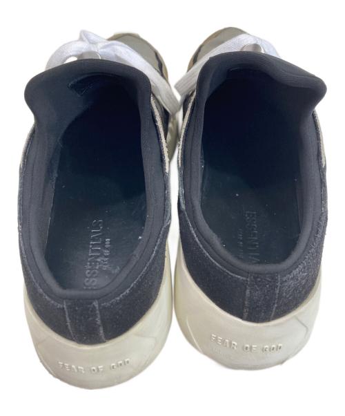 FOG ESSENTIALS（フィアオブゴッド エッセンシャル）FOG ESSENTIALS (フィアオブゴッド エッセンシャル) スニーカー ベージュ×ブラック サイズ:42の古着・服飾アイテム