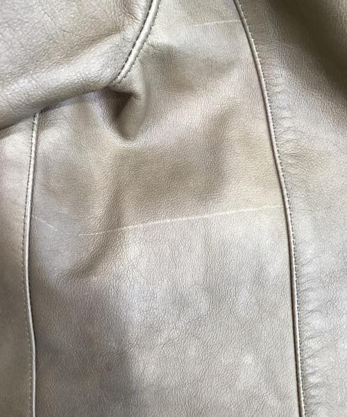 A.P.C.（アーペーセー）A.P.C. (アーペーセー) レザージャケット カーキ サイズ:Sの古着・服飾アイテム