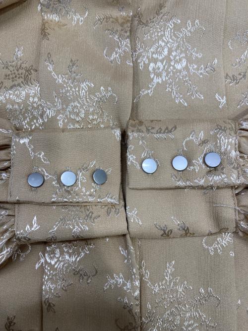 juemi（ジュエミ）juemi (ジュエミ) ブラウス ベージュ サイズ:FREEの古着・服飾アイテム