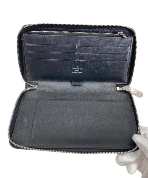 LOUIS VUITTON（ルイ ヴィトン）LOUIS VUITTON (ルイ ヴィトン) 長財布 ブラックの古着・服飾アイテム