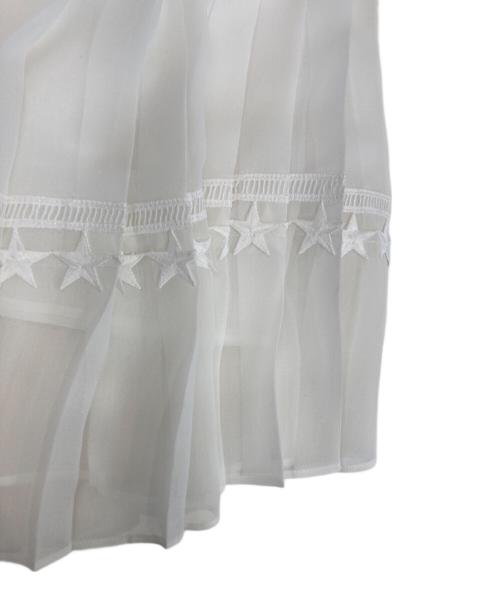 MUGUET（ミュゲ）MUGUET (ミュゲ) MUVEIL (ミュベール) スカート ホワイト サイズ:307の古着・服飾アイテム