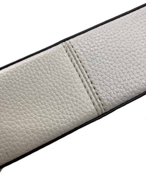 MICHAEL KORS（マイケル・コース）MICHAEL KORS (マイケルコース) ショルダーバッグ ホワイトの古着・服飾アイテム