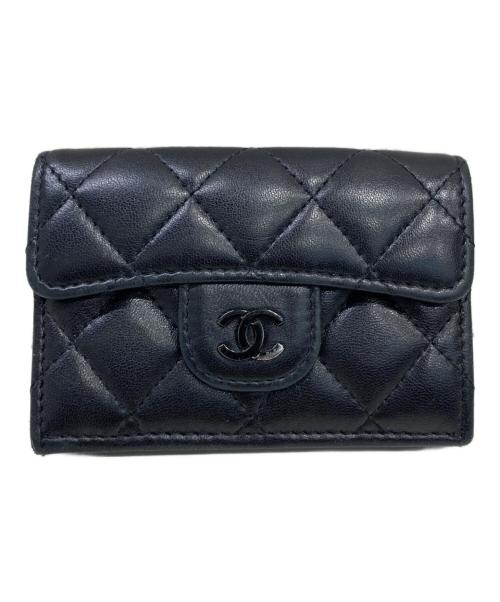 CHANEL（シャネル）CHANEL (シャネル) マトラッセクラシックスモールフラップウォレット ブラックの古着・服飾アイテム
