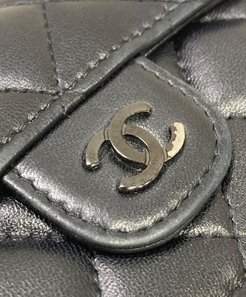 CHANEL（シャネル）CHANEL (シャネル) マトラッセクラシックスモールフラップウォレット ブラックの古着・服飾アイテム