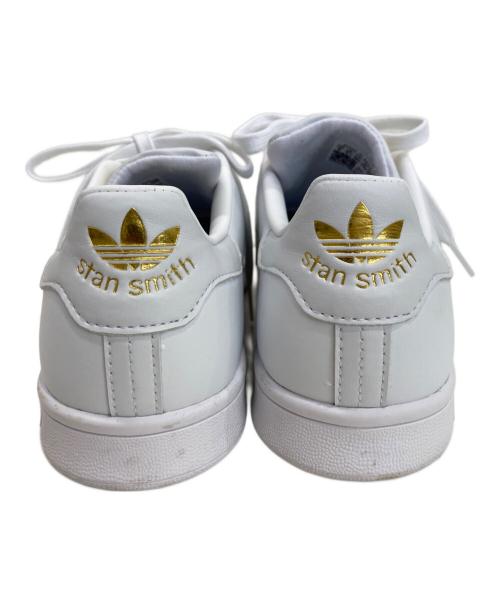 adidas（アディダス）adidas (アディダス) スニーカー ホワイト サイズ:24㎝の古着・服飾アイテム