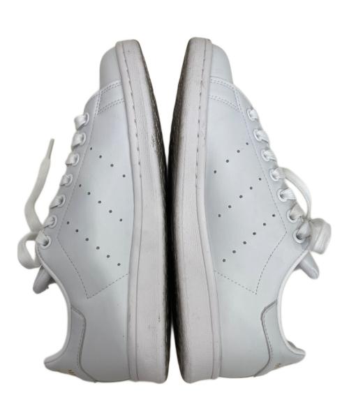 adidas（アディダス）adidas (アディダス) スニーカー ホワイト サイズ:24㎝の古着・服飾アイテム