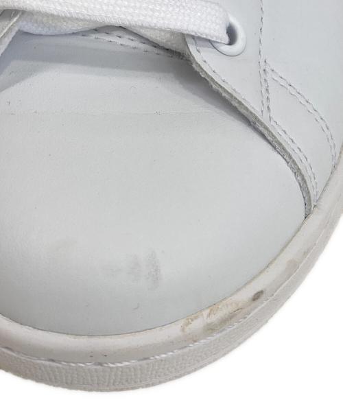 adidas（アディダス）adidas (アディダス) スニーカー ホワイト サイズ:24㎝の古着・服飾アイテム