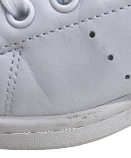adidas（アディダス）adidas (アディダス) スニーカー ホワイト サイズ:24㎝の古着・服飾アイテム