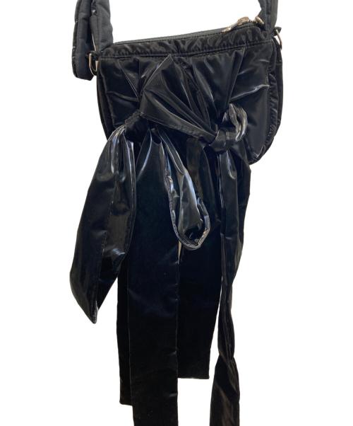 IUGAMAKARAS（イウガマカラス）IUGAMAKARAS (イウガマカラス) Knotted Micro Padding Bag ブラックの古着・服飾アイテム