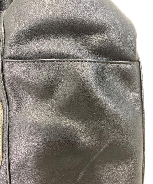 COACH（コーチ）COACH (コーチ) エナメルシグネチャーハンドバッグの古着・服飾アイテム