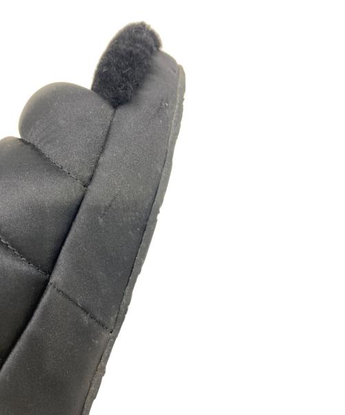 UGG（アグ）UGG (アグ) ムートンサンダル ブラック サイズ:24㎝の古着・服飾アイテム