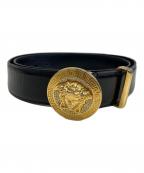 VERSACEヴェルサーチェ）の古着「リスタルゴールドバックル」｜ブラック