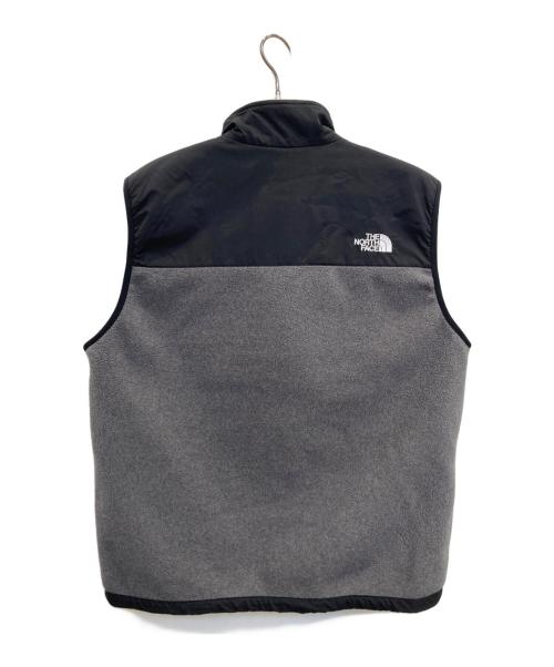 THE NORTH FACE（ザ ノース フェイス）THE NORTH FACE (ザ ノース フェイス) デナリベスト グレー サイズ:Lの古着・服飾アイテム