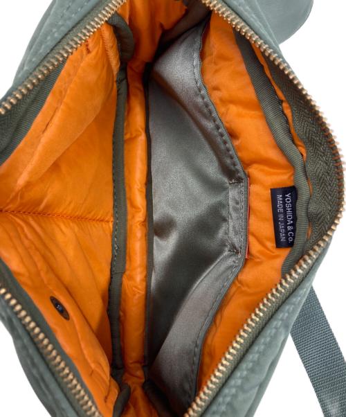 PORTER（ポーター）PORTER (ポーター) ウエストポーチ カーキの古着・服飾アイテム