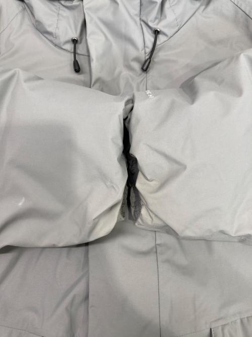 Columbia（コロンビア）Columbia (コロンビア) Cove to Stream Down Jacket グレー サイズ:Lの古着・服飾アイテム