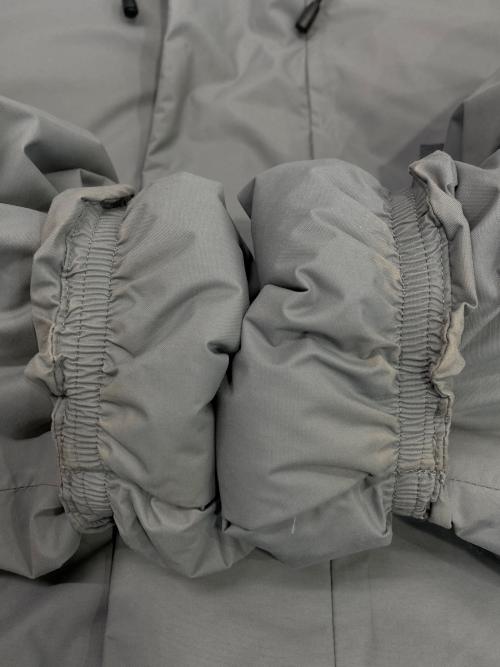 Columbia（コロンビア）Columbia (コロンビア) Cove to Stream Down Jacket グレー サイズ:Lの古着・服飾アイテム