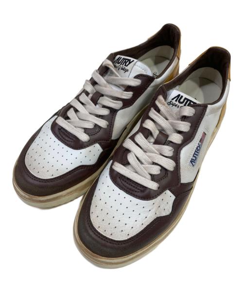 AUTRY（オートリ―）autry (オートリ―) スニーカー ブラウン サイズ:42 未使用品の古着・服飾アイテム