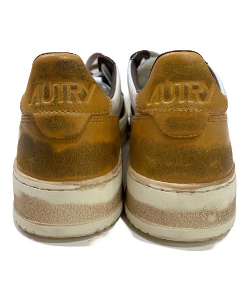 AUTRY（オートリ―）autry (オートリ―) スニーカー ブラウン サイズ:42 未使用品の古着・服飾アイテム