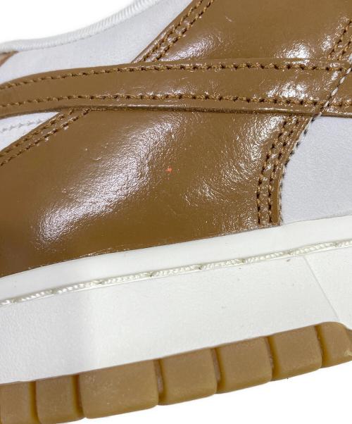 NIKE（ナイキ）NIKE (ナイキ) W DUNK LOW SAIL/CACAO WOW-COCONUT MILK ブラウン サイズ:27.5cm 未使用品の古着・服飾アイテム