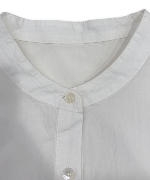 kurashi&trips publishing（クラシアンドトリップス パブリッシング）kurashi&trips publishing (クラシアンドトリップス パブリッシング) シャツ ホワイト サイズ:Mの古着・服飾アイテム