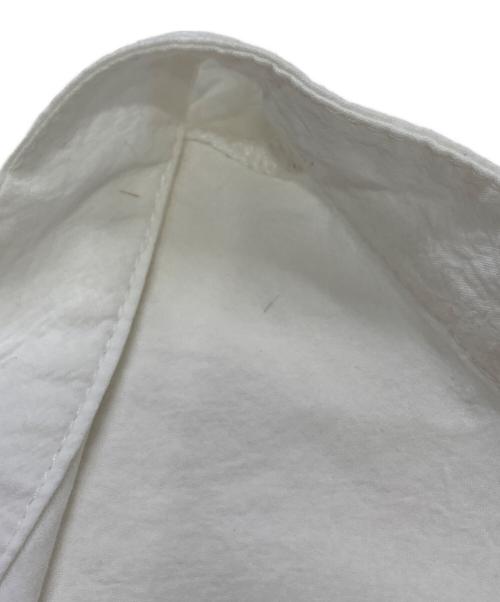 kurashi&trips publishing（クラシアンドトリップス パブリッシング）kurashi&trips publishing (クラシアンドトリップス パブリッシング) シャツ ホワイト サイズ:Mの古着・服飾アイテム