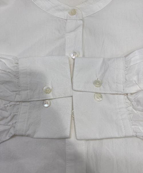 kurashi&trips publishing（クラシアンドトリップス パブリッシング）kurashi&trips publishing (クラシアンドトリップス パブリッシング) シャツ ホワイト サイズ:Mの古着・服飾アイテム