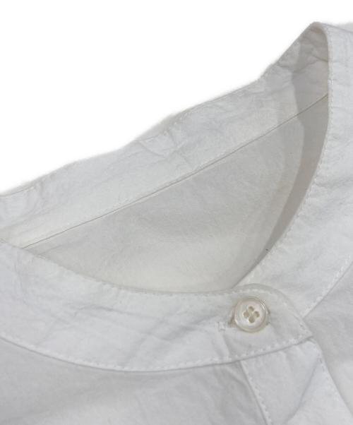 kurashi&trips publishing（クラシアンドトリップス パブリッシング）kurashi&trips publishing (クラシアンドトリップス パブリッシング) シャツ ホワイト サイズ:Mの古着・服飾アイテム