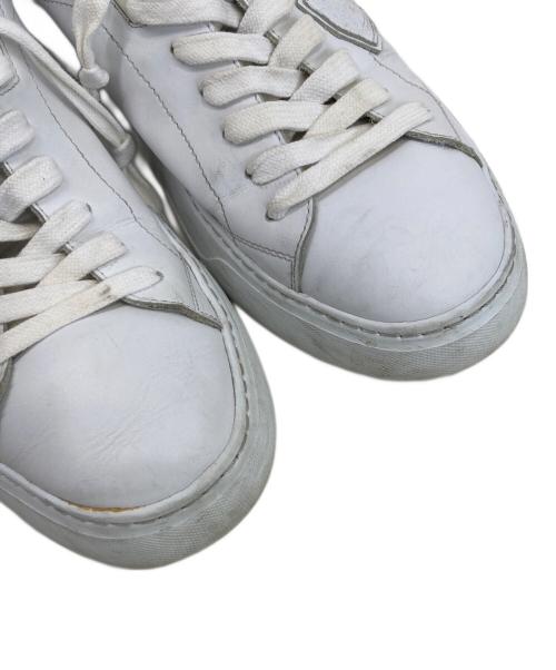 PHILIPPE MODEL（フィリップ モデル）PHILIPPE MODEL (フィリップ モデル) スニーカー ホワイト サイズ:44の古着・服飾アイテム