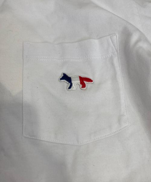 maison kitsune（メゾンキツネ）MAISON KITSUNE (メゾンキツネ) Tシャツ ホワイト サイズ:S 未使用品の古着・服飾アイテム