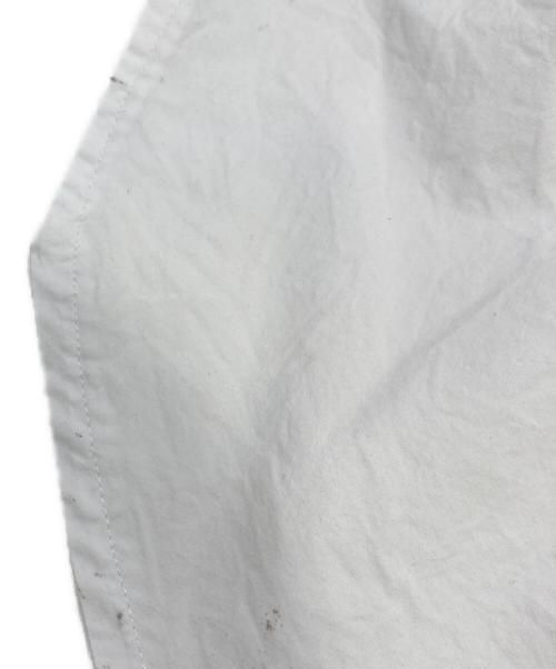 Yarmo（ヤーモ）Yarmo (ヤーモ) シャツワンピース ホワイト サイズ:FREEの古着・服飾アイテム