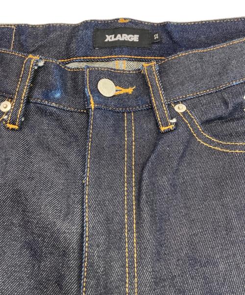 X-LARGE（エクストララージ）X-LARGE (エクストララージ) デニムパンツ インディゴ サイズ:81cm (W32)の古着・服飾アイテム
