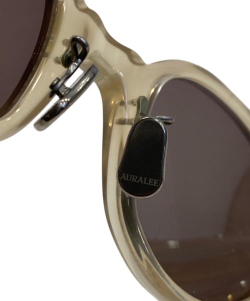 AURALEE（オーラリー）AURALEE (オーラリー) SUNGLASSES 002/サングラス ベージュ サイズ:48□22-146の古着・服飾アイテム